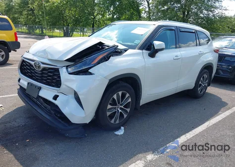 2021 Toyota Highlander Xle из США, поврежденный, VIN 5TDGZRBH8MS539674